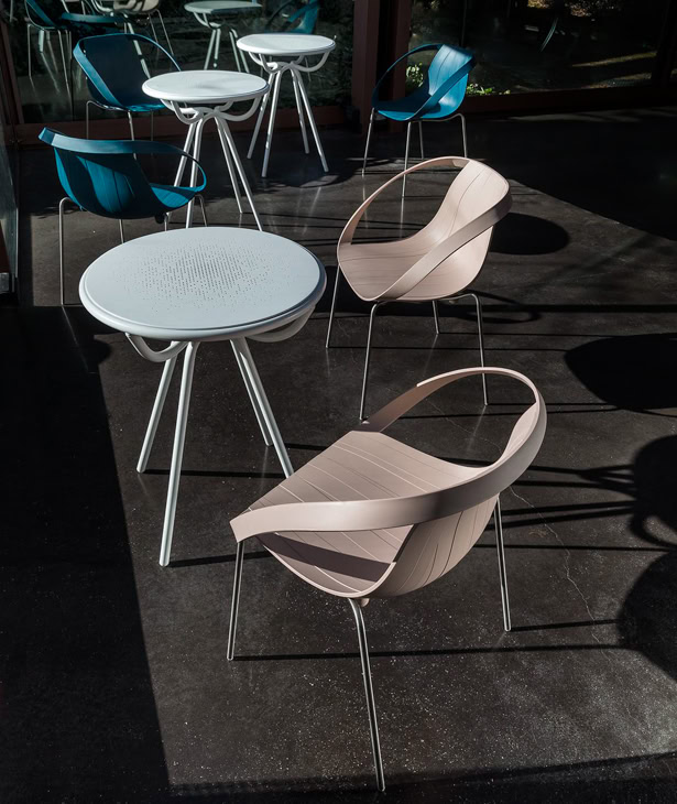MOROSO インポッシブルウッド アームチェア インポッシブル ウッド チェア ウィズアーム / 2脚セット